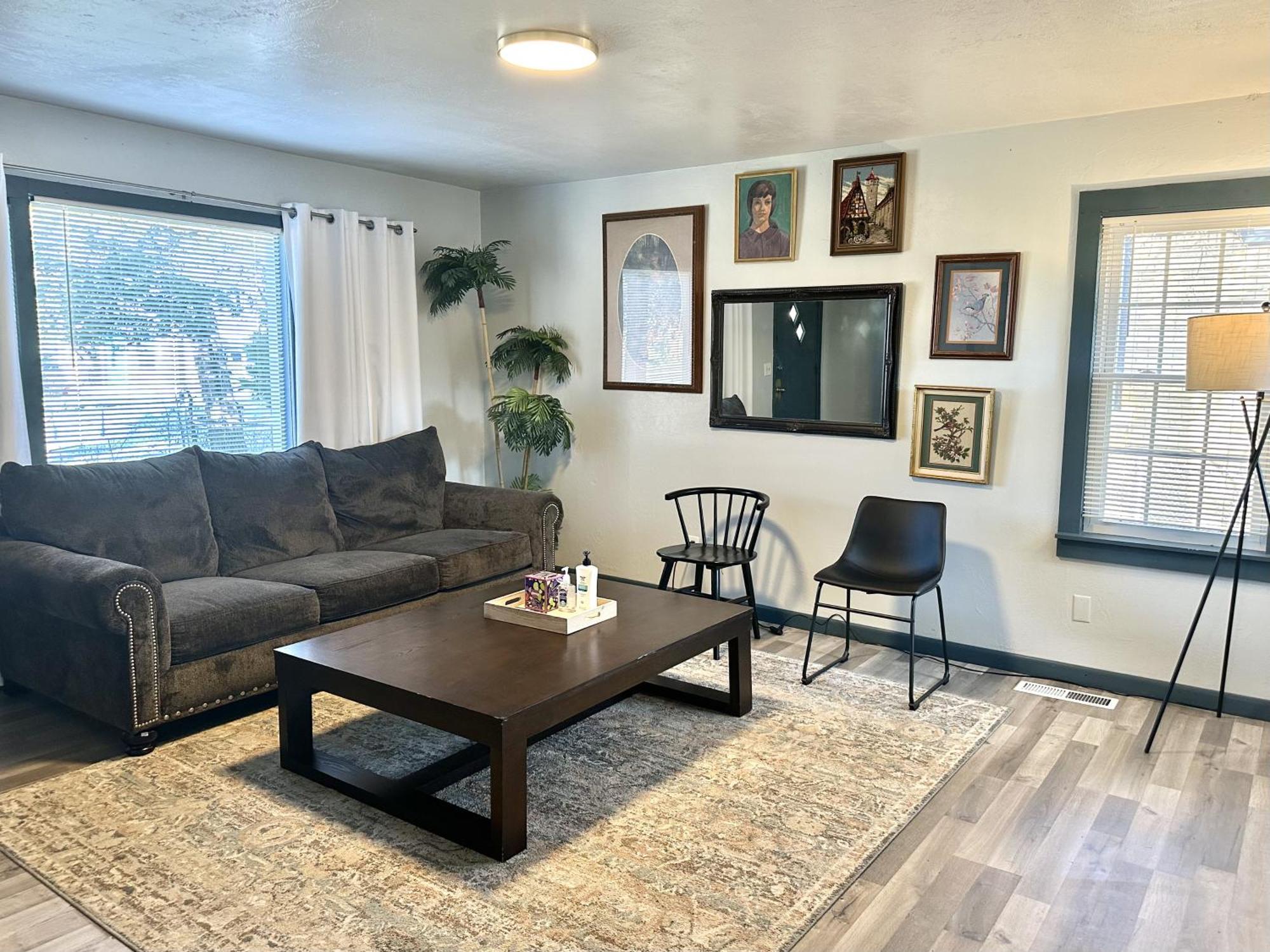 Cozy Winter Getaway With Garden 20-A Villa Oklahoma City Exterior foto